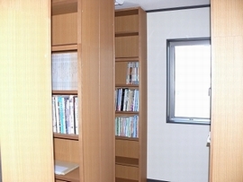技工所蔵書スペース